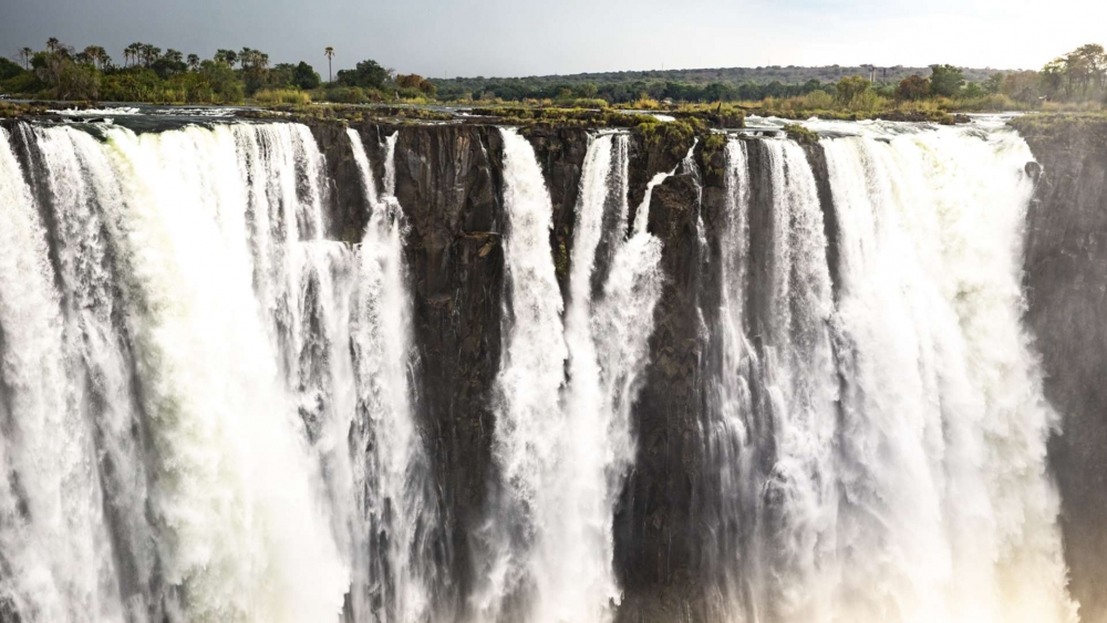 Majestic Victoria Falls